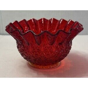 L E Smith Amberdina Daisy and Button 6" Crimped Bowl Ruby Cranberry Red Vintage